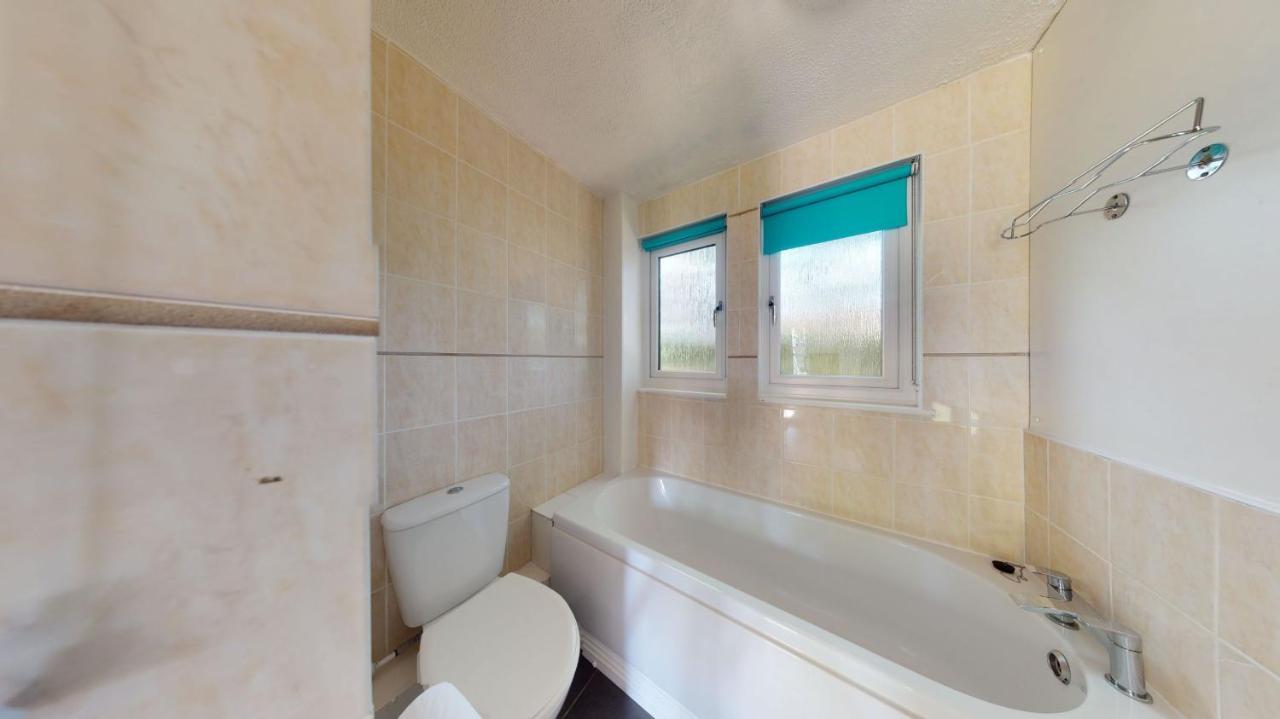 37 Trevithick Court, Tolroy Manor *