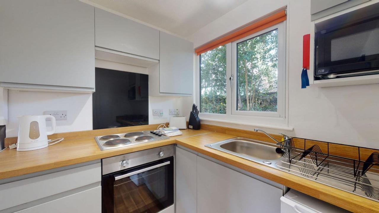 37 Trevithick Court, Tolroy Manor *